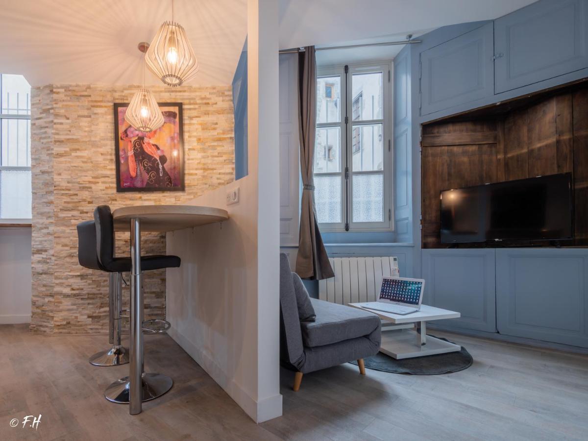 Ferienwohnung Le Vieux Laval Laval  Exterior foto