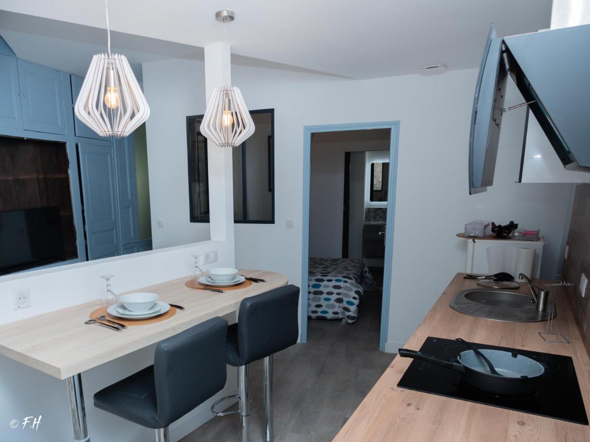 Ferienwohnung Le Vieux Laval Laval  Exterior foto