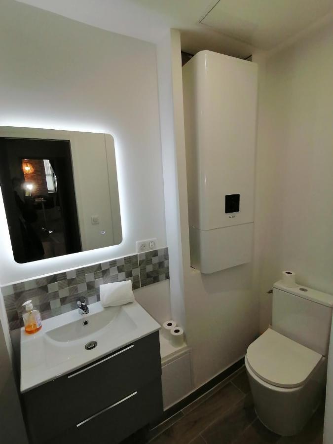 Ferienwohnung Le Vieux Laval Laval  Exterior foto
