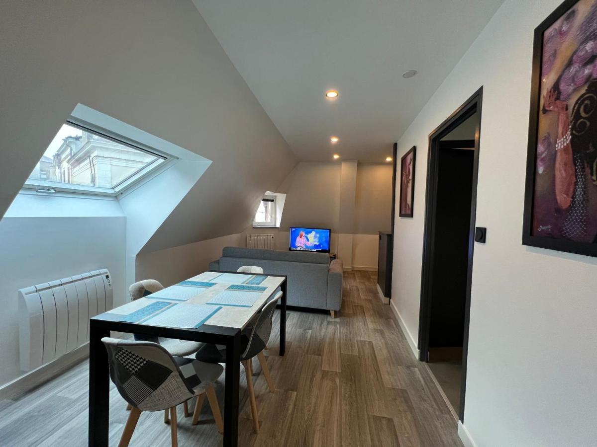 Ferienwohnung Le Vieux Laval Laval  Exterior foto